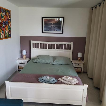 Jolie Studio En Rez De Jardin A L'Estaque Mourepiane Marseille Kültér fotó