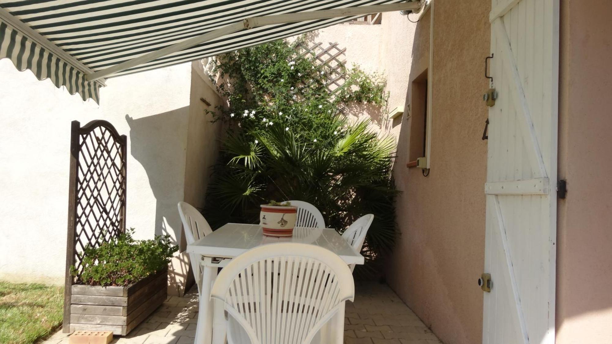 Jolie Studio En Rez De Jardin A L'Estaque Mourepiane Marseille Kültér fotó